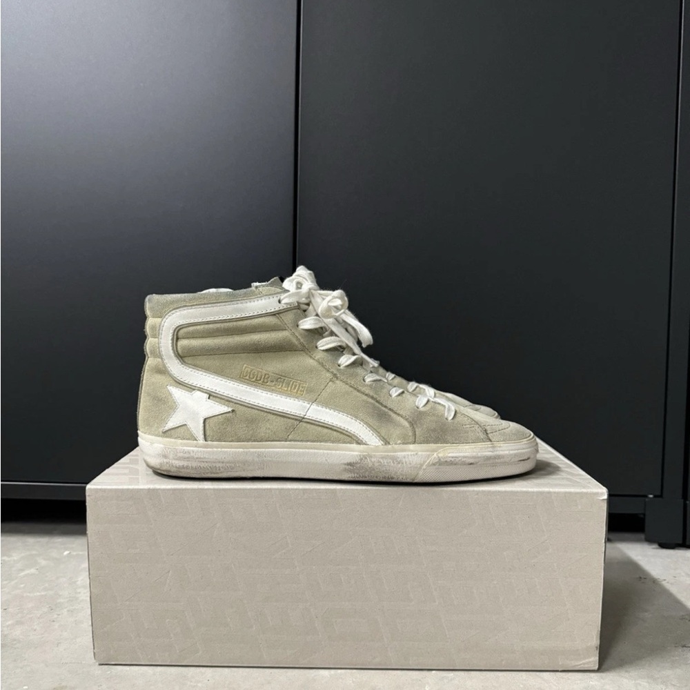 Golden Goose Slide size 9